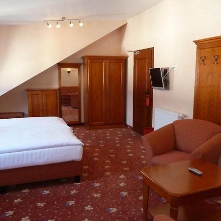 Akzent Hotel Berg'S Alte Bauernschaenke- Wellness Und Wein Rüdesheim am Rhein Extérieur photo