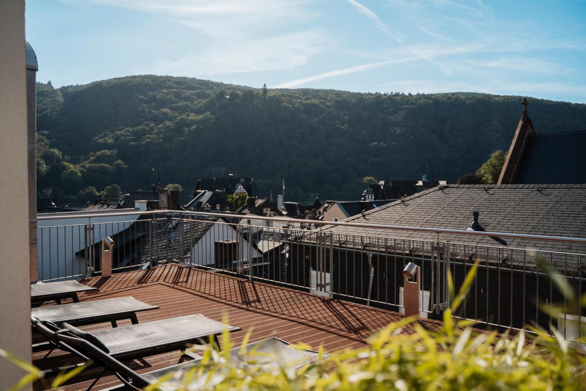 Akzent Hotel Berg'S Alte Bauernschaenke- Wellness Und Wein Rüdesheim am Rhein Extérieur photo