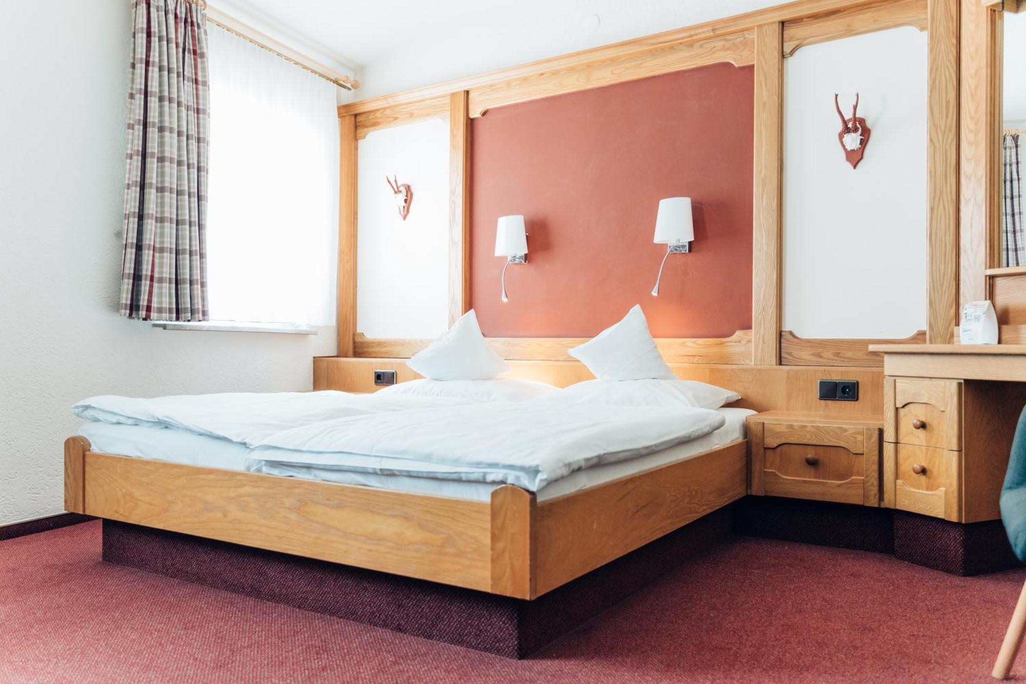 Akzent Hotel Berg'S Alte Bauernschaenke- Wellness Und Wein Rüdesheim am Rhein Extérieur photo